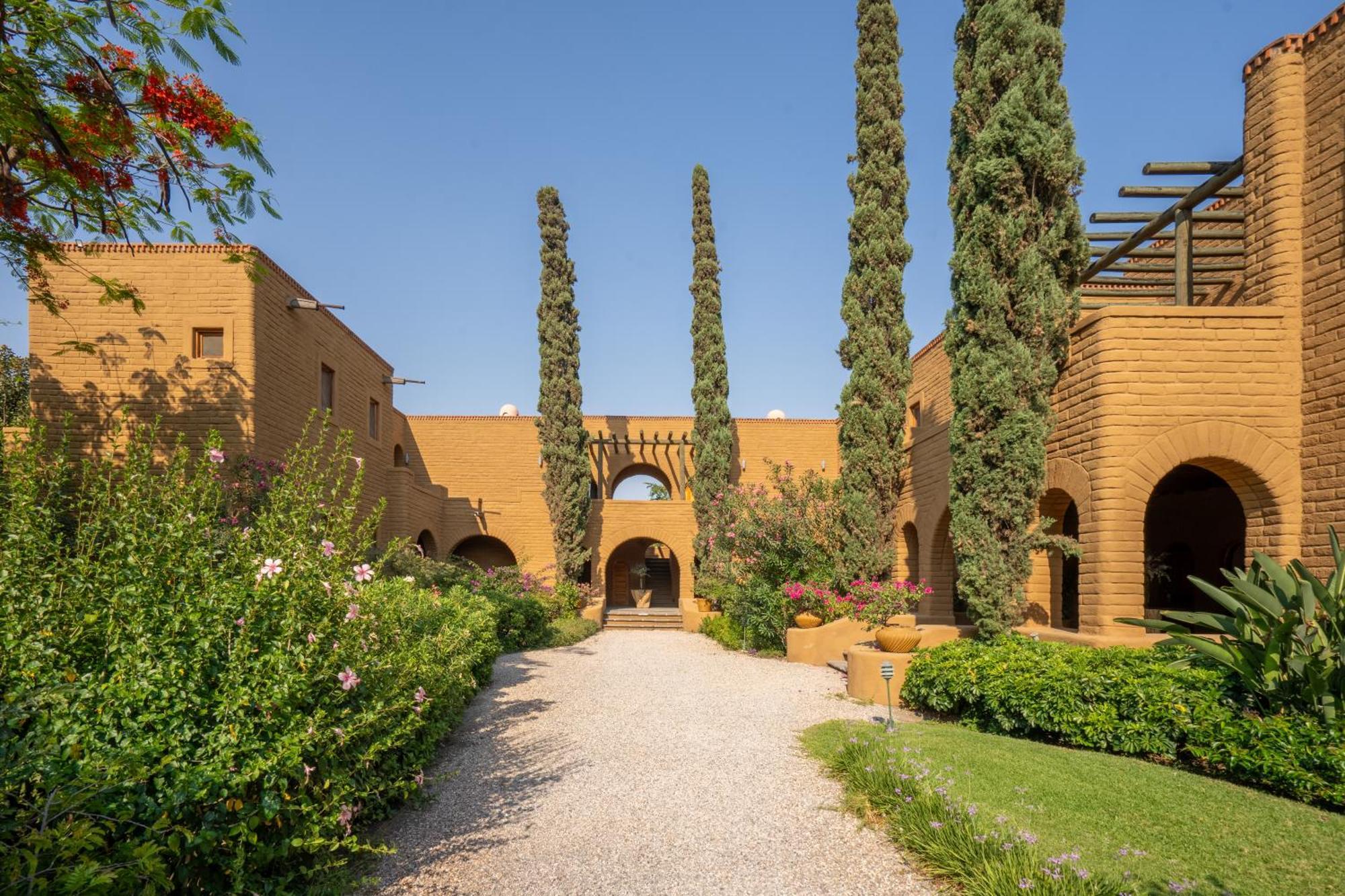 Mision Del Sol Resort & Spa Adults Only Cuernavaca Bagian luar foto